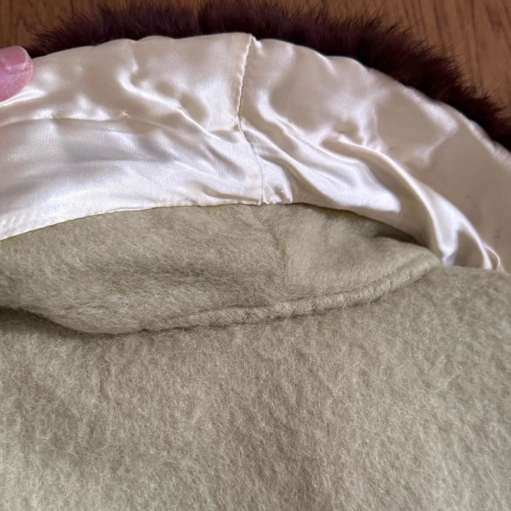 VINTAGE Tailor Made Wool Coat with Fur Collar😊 - Picture 13 of 16